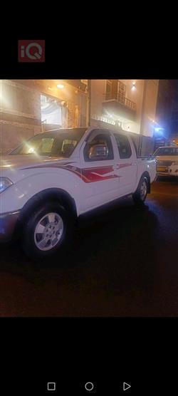 نيسان نافارا